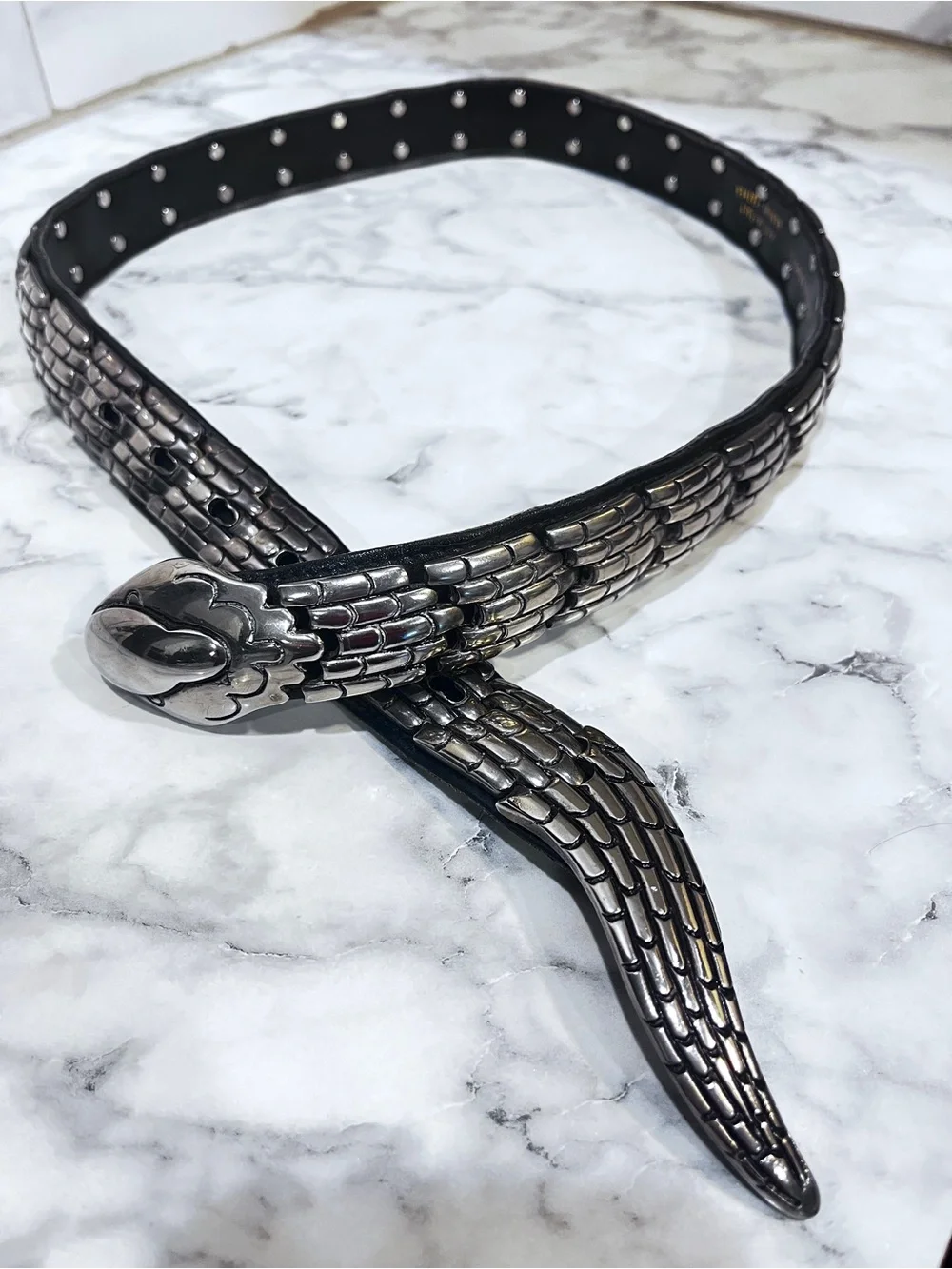Vintage 1980s Bijoux Medici Articulated Metal Link Snake Belt Black Leather - Picture 4 of 9